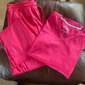 IRG Edge scrubs never worn